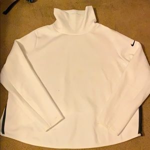 White Nike dry fit crewneck